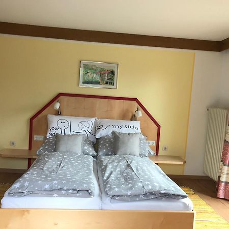 Gaestehaus Hanser Virgen Room photo